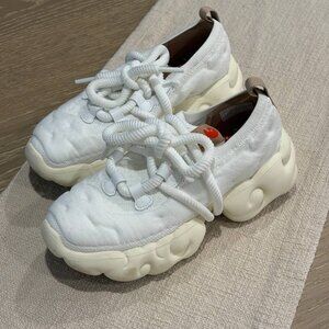 UIN White Chunky Sneakers, Womens US 8